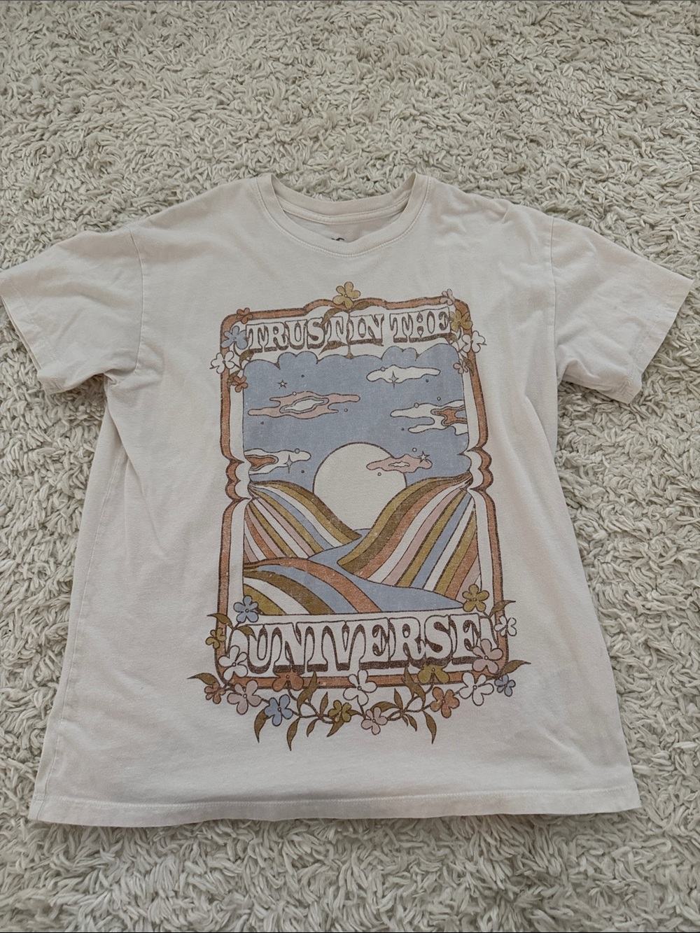 Hollister Graphic 'Trust in the Universe' Tee